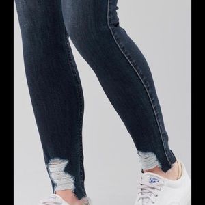 Soft Stretch High-Rise Crop Super Skinny Jeans